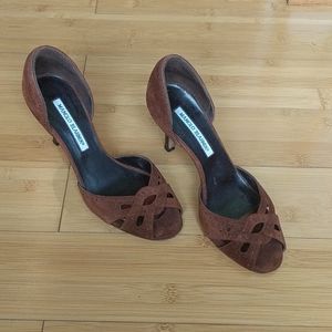 Brown Suede Manolo Blahniks, Size 37.5/US 7.5